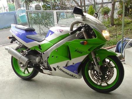 Kawasaki ZXR250R