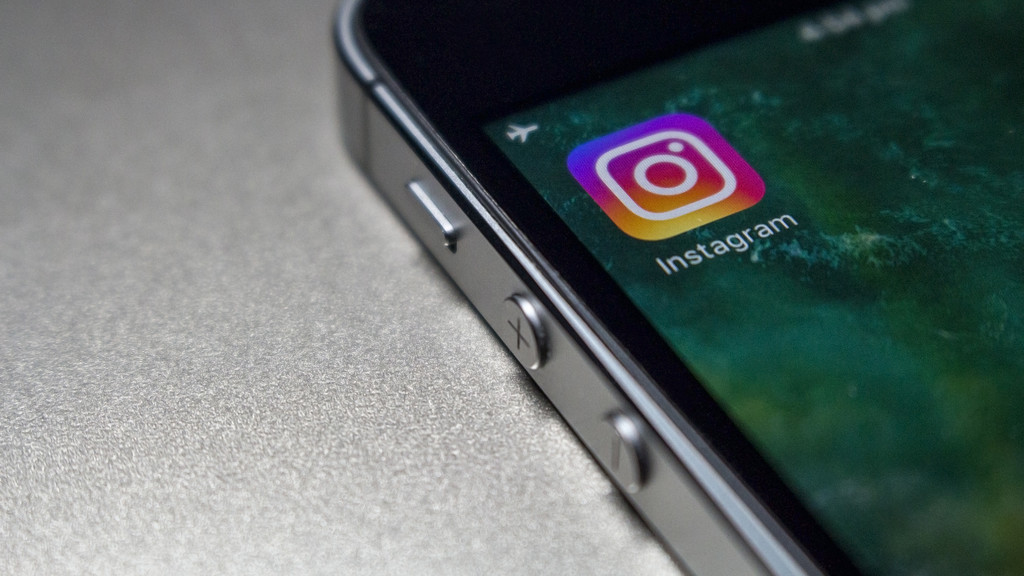 Instagram empezará a compartir ingresos publicitarios de IGTV con los influencers (y permitirá a los usuarios realizarles microdonaciones)