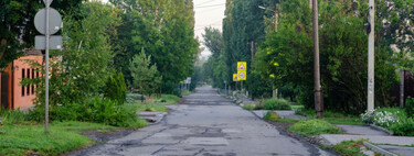 Cien vecinos de Cantabria se han puesto a arreglar la carretera de su pueblo porque la administración les dejó tirados