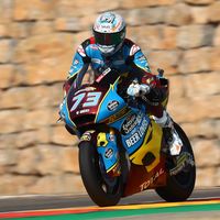 Álex Márquez se lleva la pole position de Moto2 en MotorLand por delante Augusto Fernández