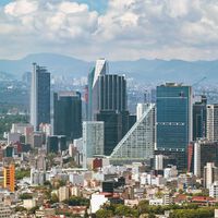 México quiere que los extranjeros paguen más si quieren ser residentes: una medida para combatir la gentrificación 