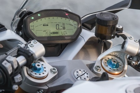 Ducati Supersport S 2017 024