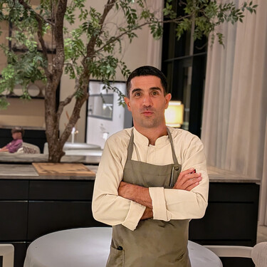 El chef Álvaro Sanz está de vuelta en Ibiza: “Dije 'voy a traer una estrella Michelin a esta isla'; la gente no se lo creía y ocho años después se trajo”