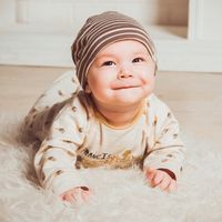 Los 100 nombres más elegidos por los españoles para sus bebés nacidos en 2019, y por comunidades autónomas