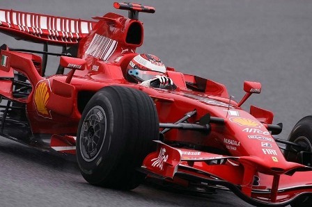 Previo 2008: Ferrari, a revalidar el título