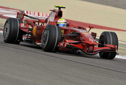 Clara victoria de Massa y doblete para Ferrari