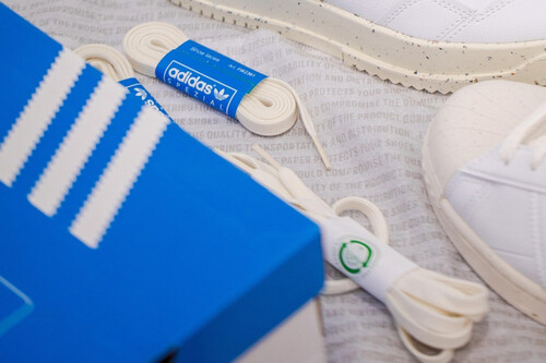 El Corte Inglés liquida este fin de semana zapatillas Adidas a  casi el 50%: Spezial, Samba y más desde 29,95 euros