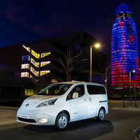Nissan aumentará la producción de la furgoneta eléctrica e-NV200 en Barcelona, mientras reduce la del resto de coches