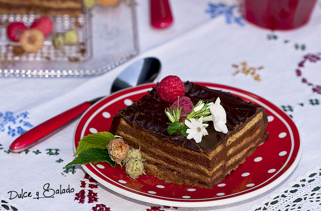 Tarta de chocolate y galletas de Dulce y Salado