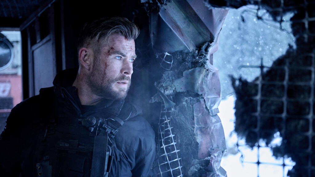 Es uno de los mejores thrillers criminales del año, con Chris Hemsworth al frente, y ya lo puedes ver en streaming 