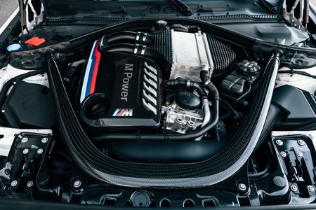 BMW M2 Competition M Performance tapa motor de fibra de carbono