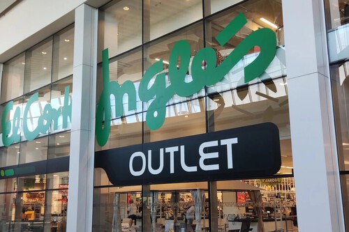 Vaqueros, sudaderas y más: El Corte Inglés arranca una liquidación total de prendas para este otoño al 60% de descuento en su outlet 