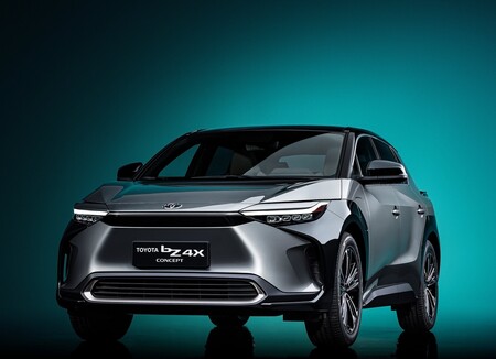 Toyota no está apostando por un futuro de eléctricos y estas son sus razones