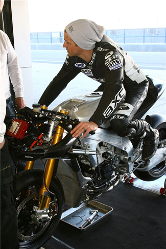 James Ellison con la ART