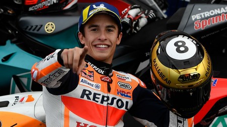 Marc Márquez desafía a sus críticos por seguir en HRC: "Hay dos motos como la mía. Si no te importa el dinero, Honda te da una "