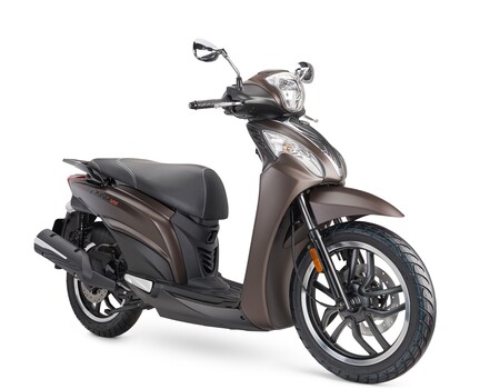 La Kymco Miller 125 se lava la cara para la Euro 5 con nuevas llantas, mejores frenos y menos consumo