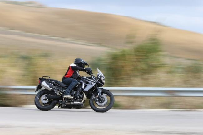Triumph Tiger 800 XCx y Tiger 800 XRx, prueba (conducción)