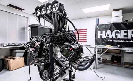 Vídeo: desmontando y montando el 'corazón' de 11.000 CV del dragster más rápido del planeta