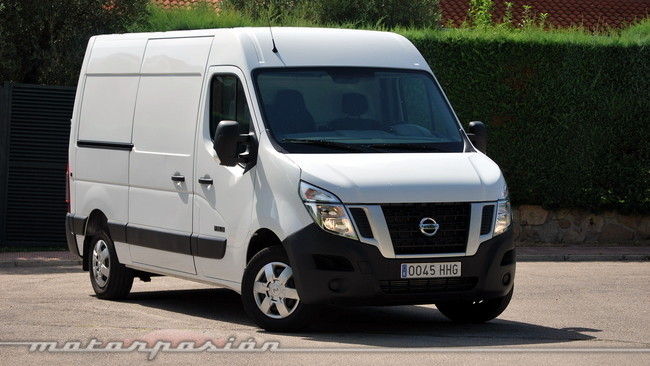 Nissan NV400