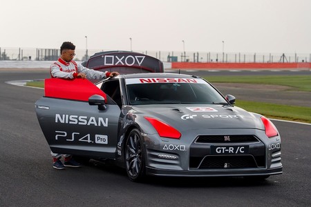 Nissan Gt R Playstation 4 4