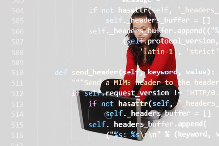 IMMUNE lanza un curso online gratuito de introducción a Python enfocado a jóvenes