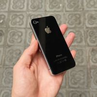 Quería revivir mi viejo iPhone 4 y mi iPod Nano, así que me fui a Barcelona a conseguirlo 
