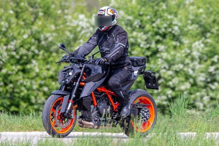 Ktm Super Duke 2023 Fotos Espia002