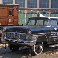 Hoy, en coches locos soviéticos: la limusina rusa que quería ser un tren