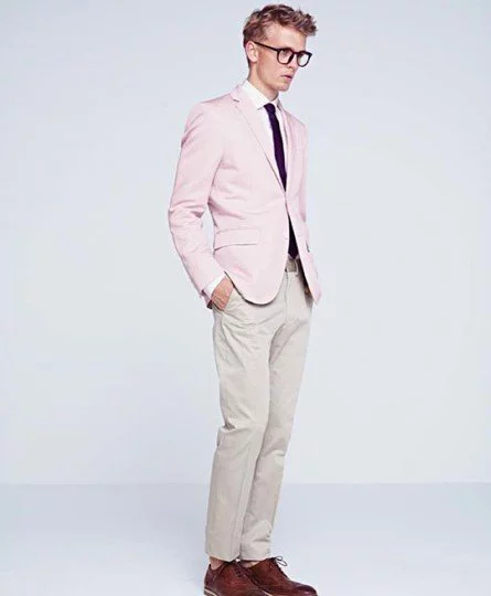 H&M se adelanta con su primer catálogo de Primavera-Verano 2012
