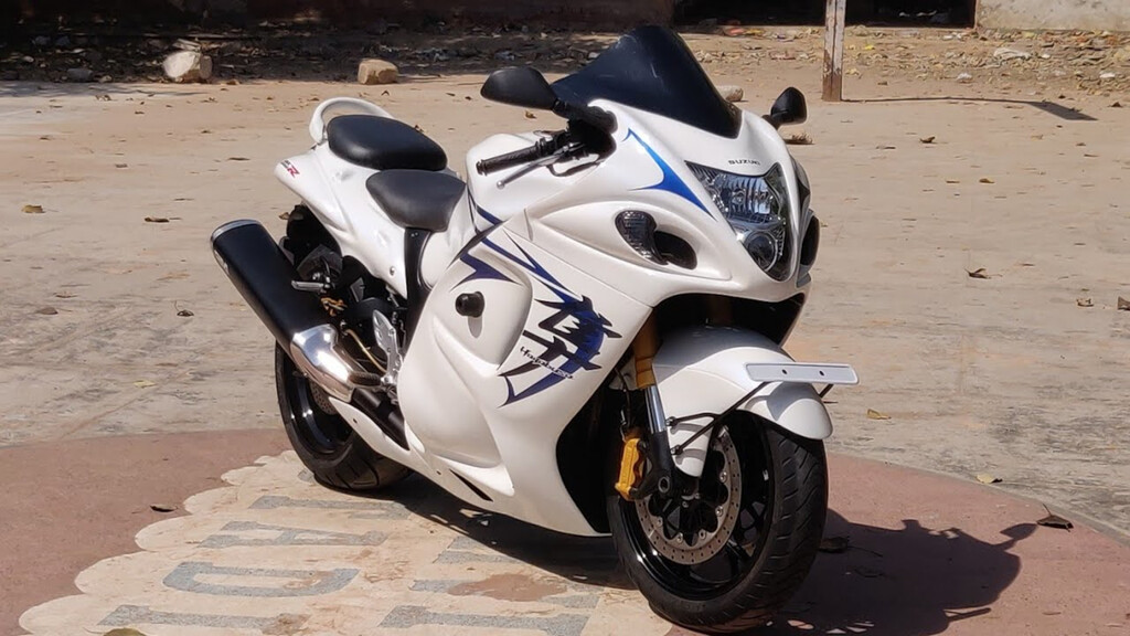 El boom indio de las Suzuki Hayabusa fake: te construyen una fusilada por 1.200 euros. Y cuando la enciendes, te partes de risa