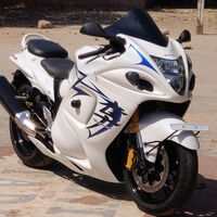 El boom indio de las Suzuki Hayabusa fake: te construyen una fusilada por 1.200 euros. Y cuando la enciendes, te partes de risa 