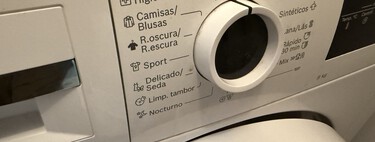 Hay una parte de nuestra lavadora que casi nunca limpiamos. Así puedes evitar que sea un nido de bacterias
