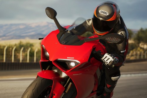 Aquí tienes 11 videojuegos de motos para pasar la cuarentena del coronavirus, para consolas y móviles