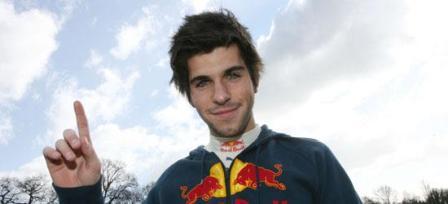 Jaime Alguersuari ya mete miedo en la F3 británica