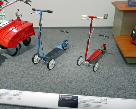 Honda intentó triunfar con los patinetes eléctricos, pero el invento nació 40 años antes de su éxito
