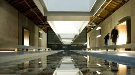 Puertas abiertas del 'Museo del agua' más exposición de coches eléctricos en Palencia, lunes 3 de septiembre 