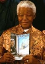 Mandela un súper héroe de carne y hueso