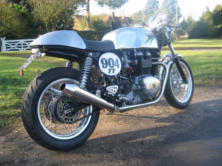 Triumph Thruxton custom