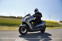 Honda NSS300 Forza, prueba (conducción en ciudad, carretera y autopista)