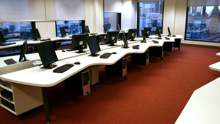 Siete tareas que muchas veces tiene que asumir el "informático" de la empresa