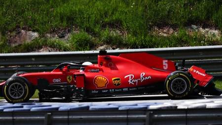 Charles Leclerc, en el ojo del huracán: chocó contra Sebastian Vettel y destrozó los dos coches de Ferrari