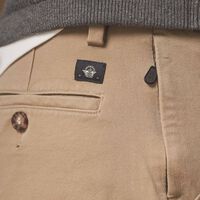 No son Levi's, pero estos Dockers sientan realmente bien y podemos hacernos con ellos con un descuentazo