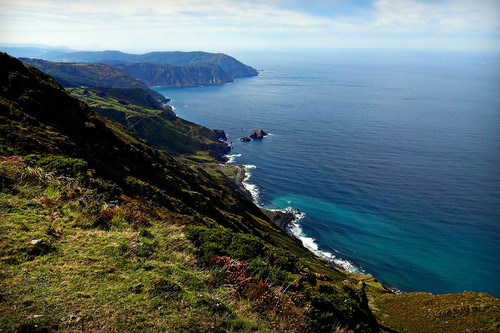 La mejor ruta en coche por los acantilados de la Cornisa Cantábrica