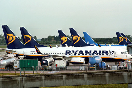 Ryanair lanza un concurso que busca ideas locas para recaudar dinero
