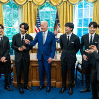 En 2023 la economía de Corea se está resintiendo por un motivo increíble, a los componentes del grupo BTS le toca hacer la mili