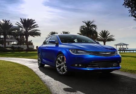 chrysler_200.jpg