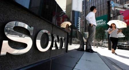 Sony también piensa en reducir su catálogo