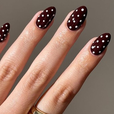 Ni uñas rojas ni francesa clásica: Ocho diseños de uñas de primavera 2026 súper bonitos y en tendencia 