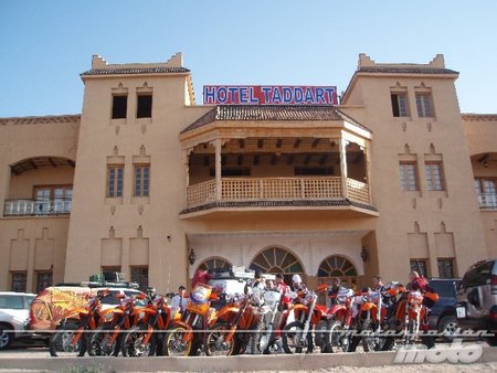 Marruecos 2011; Primera Etapa Midelt Erfoud, la rambla de piedras