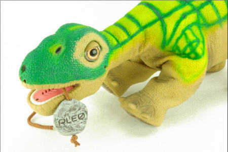 El debut teatral del dinosaurio robótico Pleo Rb
